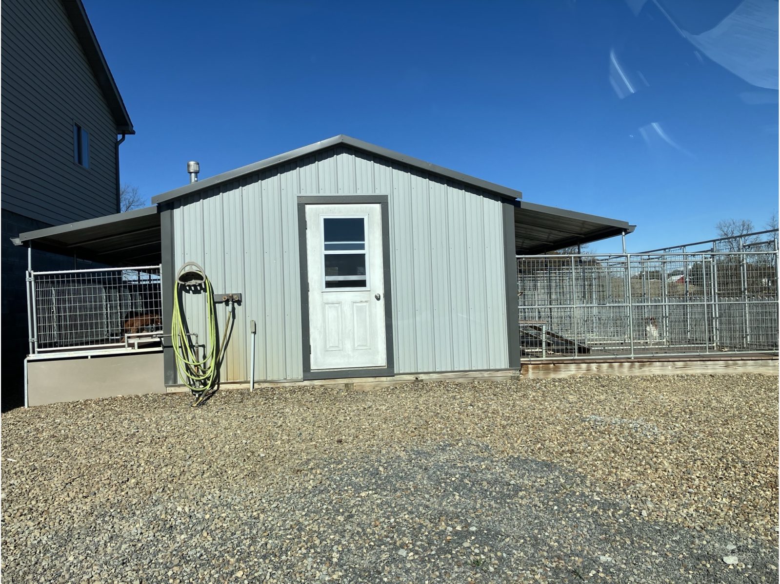 Kennel photograph taken at the Ohio inspection of Leroy Yoder – Valley View Kennel on November 6, 2025, page 3 of the inspection report