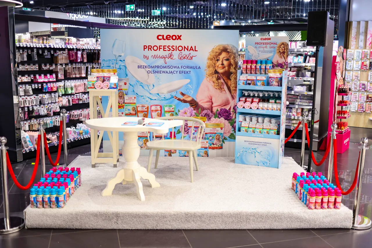 Płyny do mycia naczyń i produkty do prania Cleox Professional