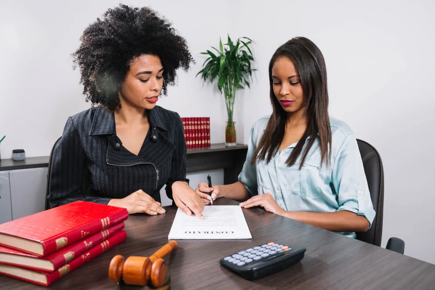 Understanding the Role of a Notary Signing Agent (NSA) 
