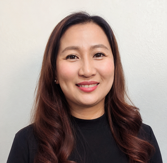 Joanne Profile Photo.