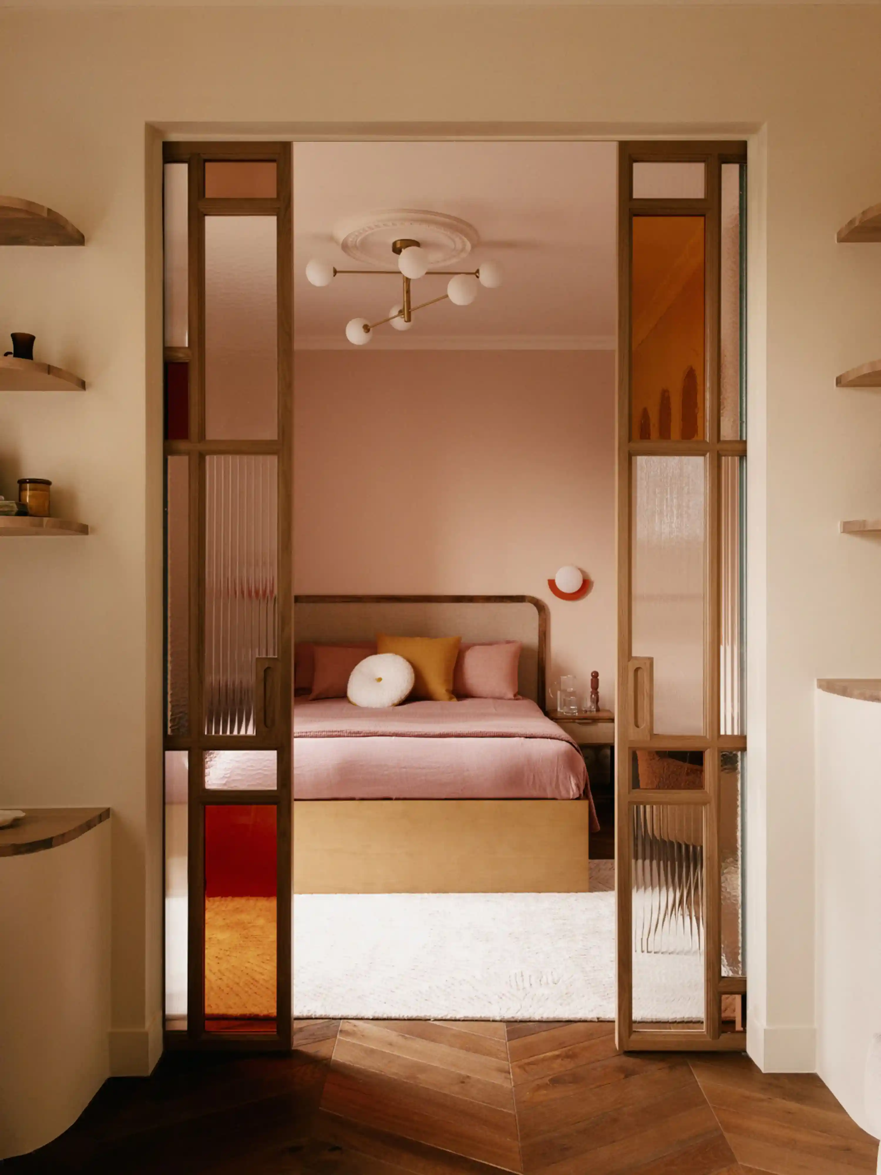 Vue chambre depuis salon