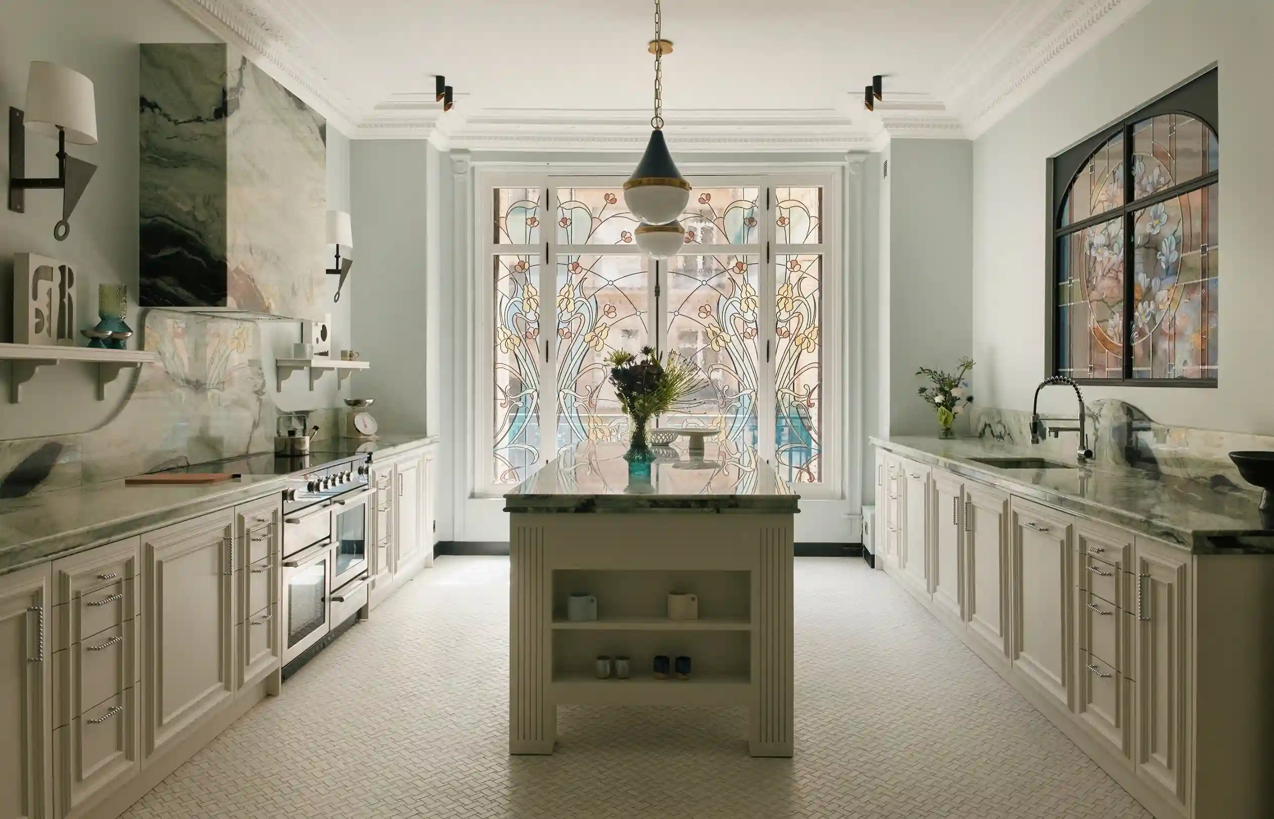 Cuisine rénovée dans un appartement parisien