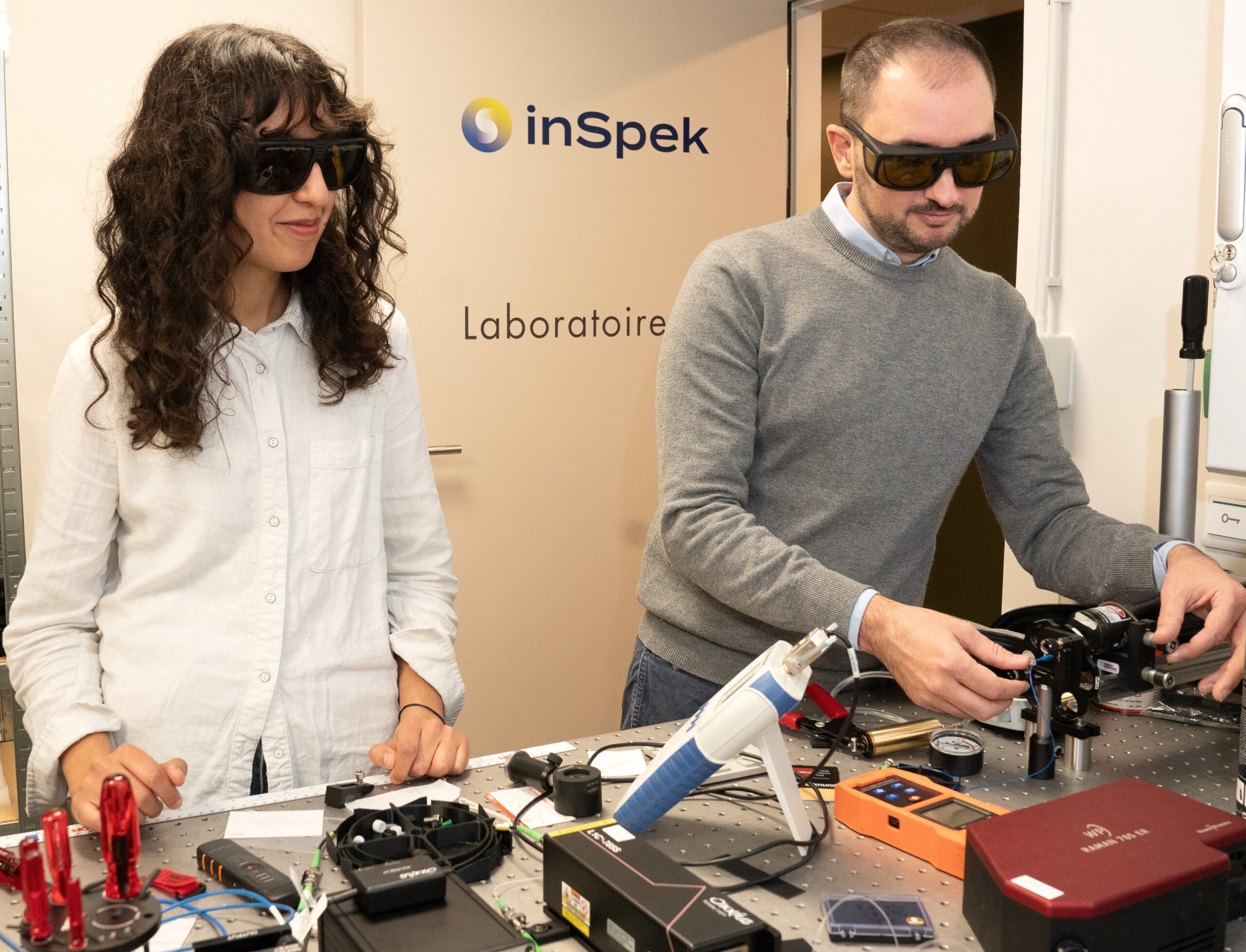 Bioprocess monitoring at scale