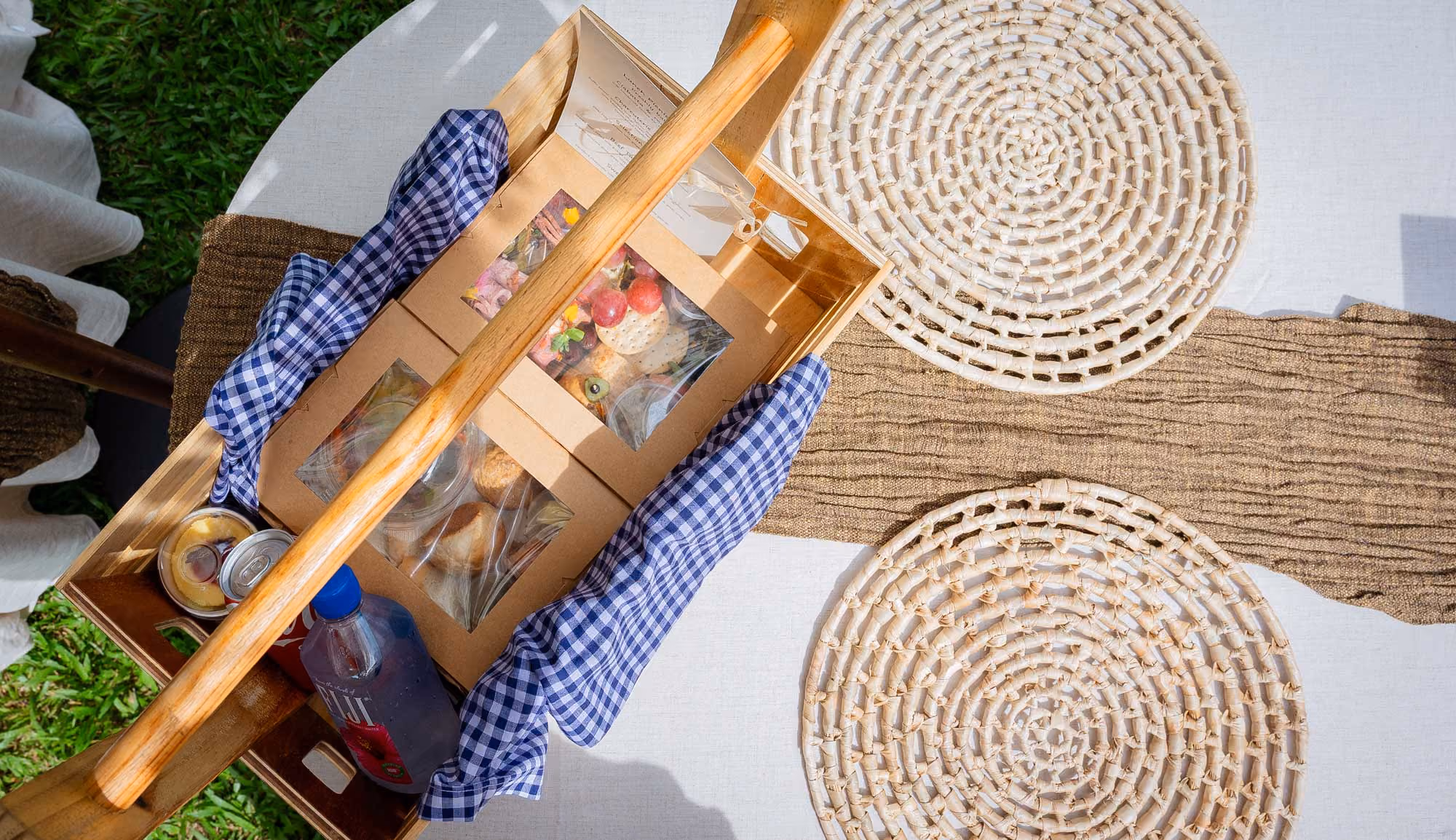Outdoor picnic catering setup by Corner Cafe