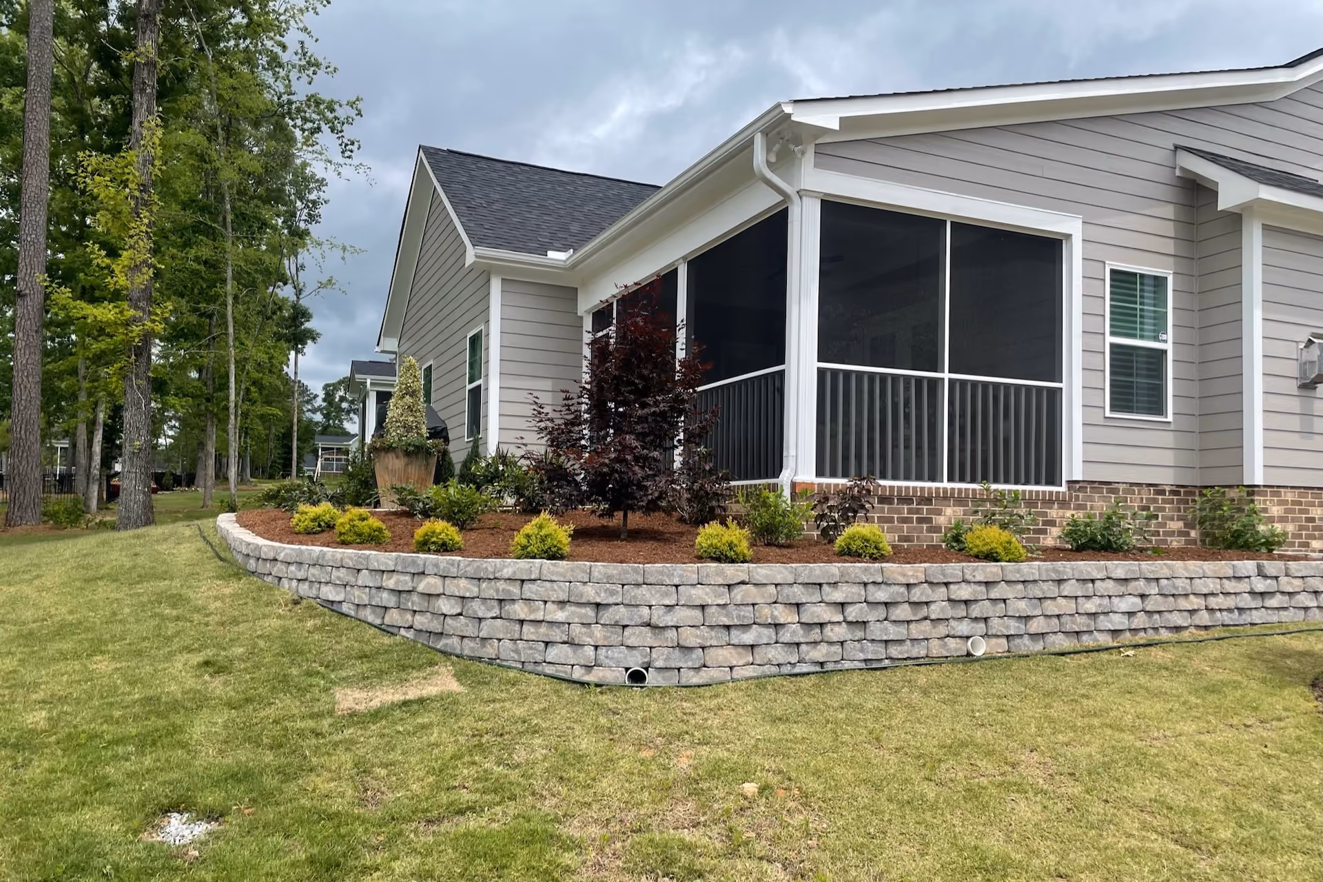 Custom retaining wall installation in Raleigh, North Carolina