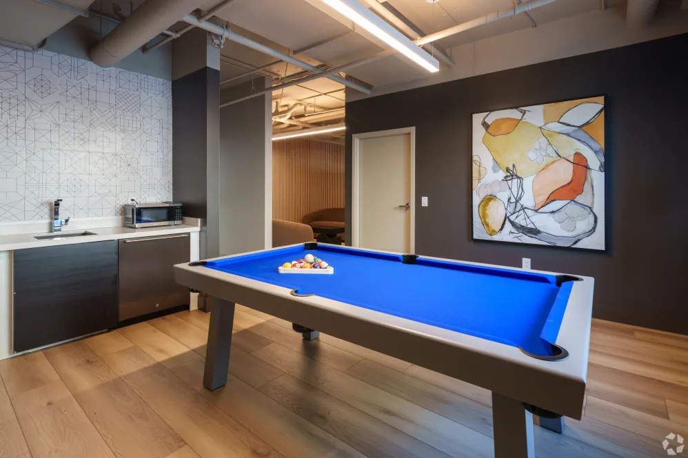 Pool table
