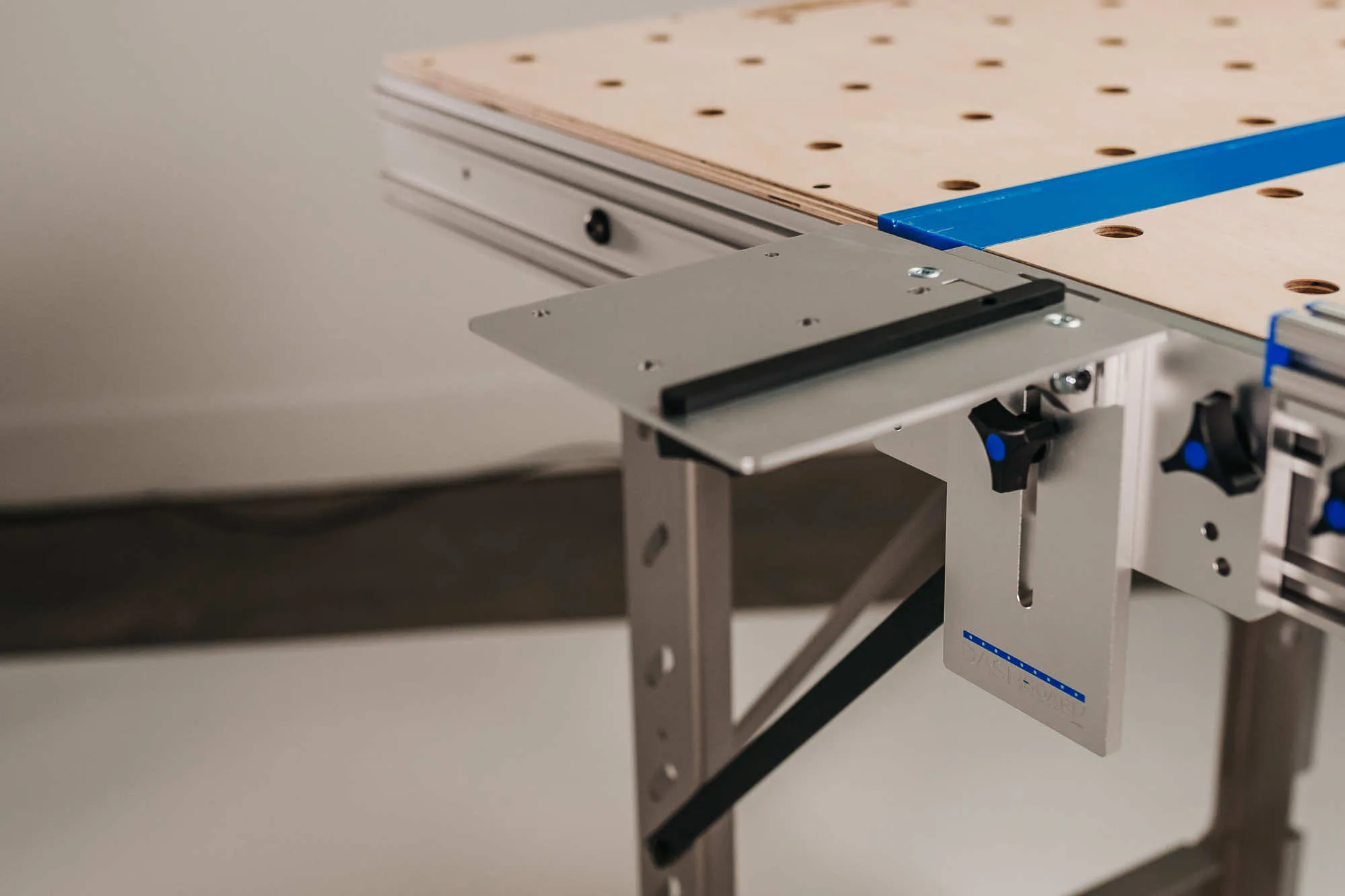 the universal track star from dash-board