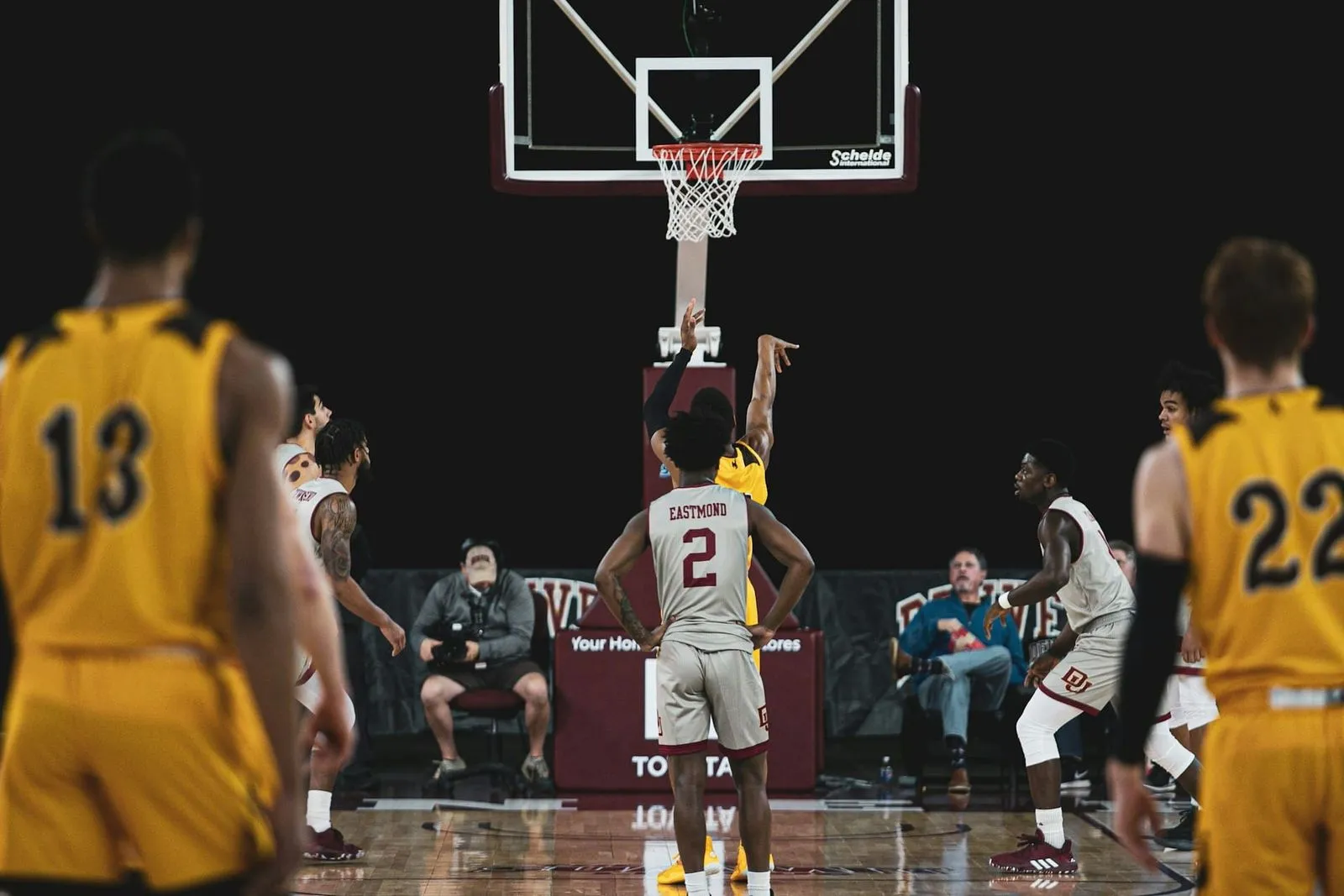 Basketball game