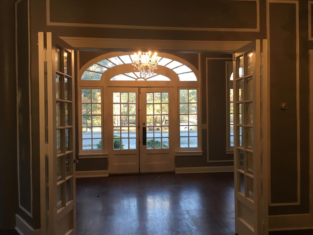 image of common sitting area (for a bed & breakfast)