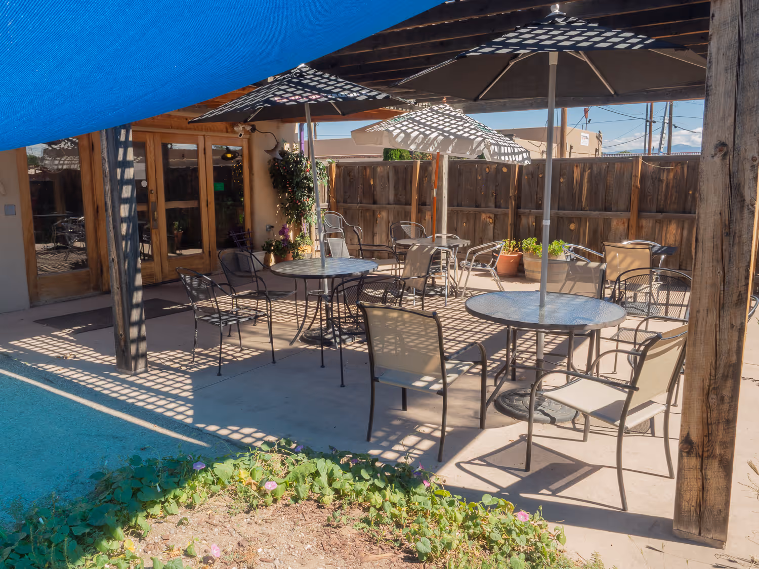 Image of outdoor dining area