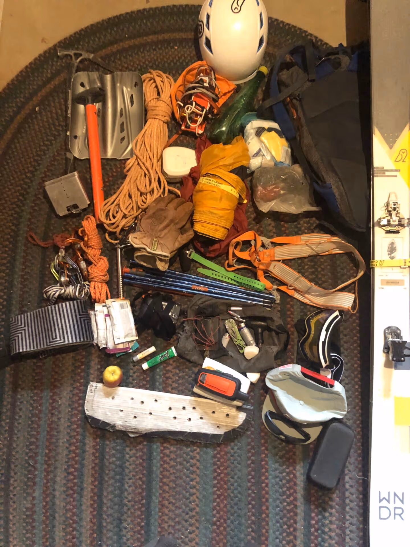 ski moutaineering gear list