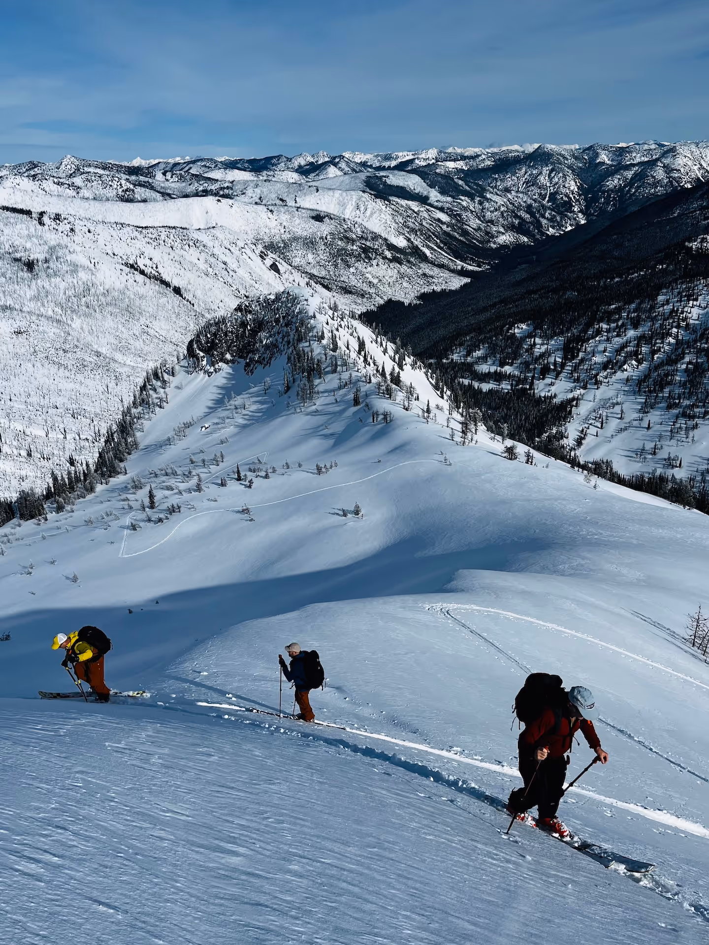 ski track, route finding course