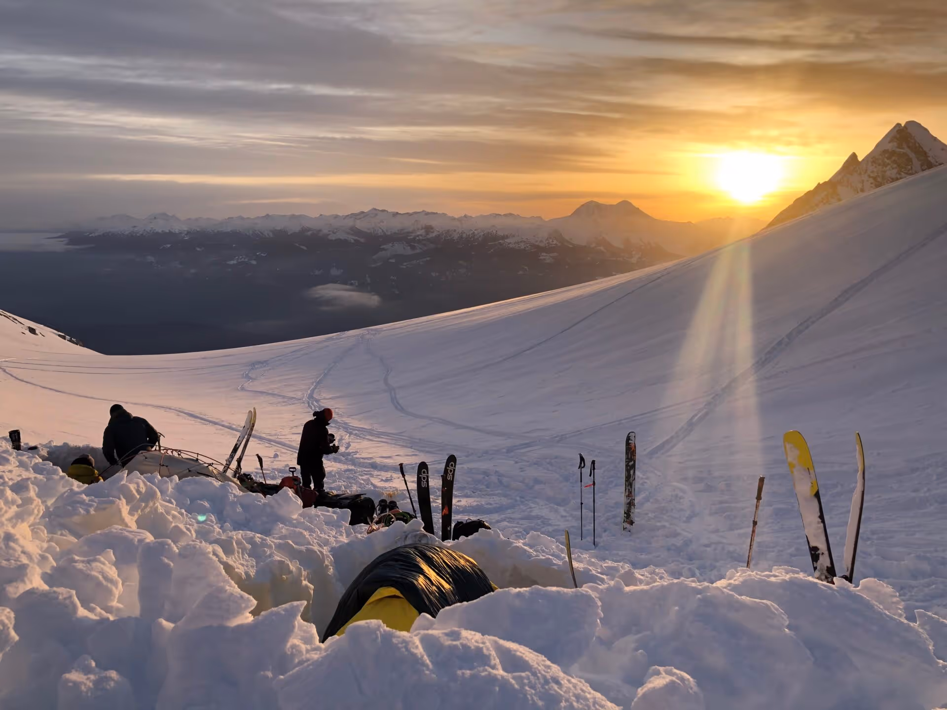 lyngen ski and sail trip