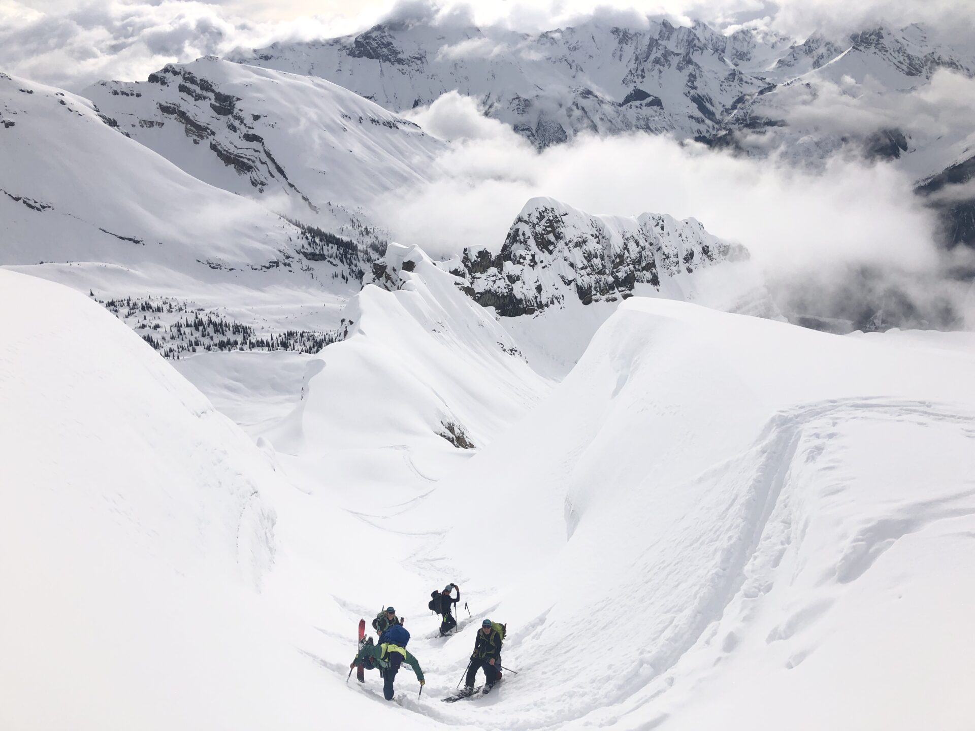 lyngen ski and sail trip