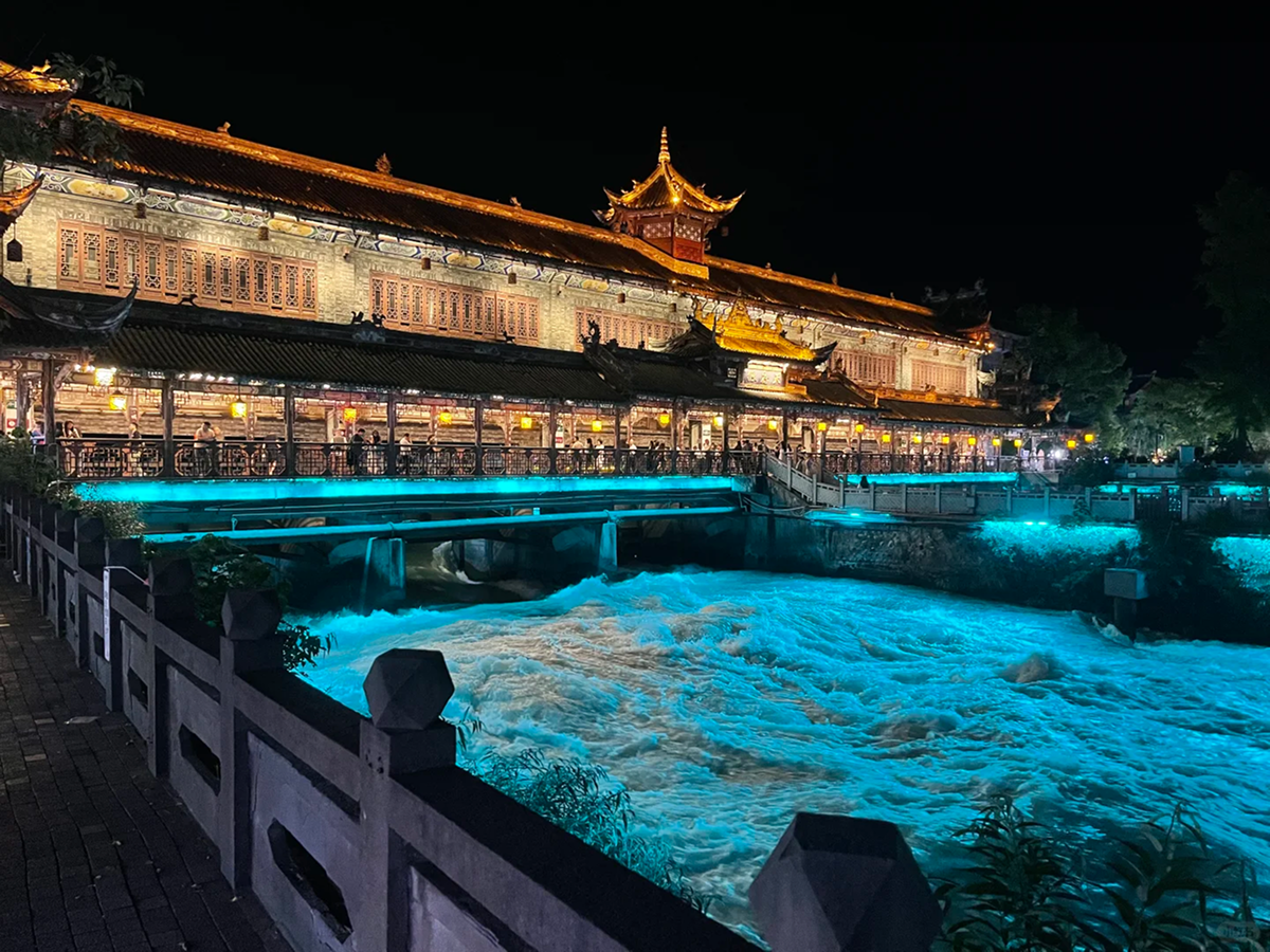 Dujiangyan irrigation system at dusk near Chengdu