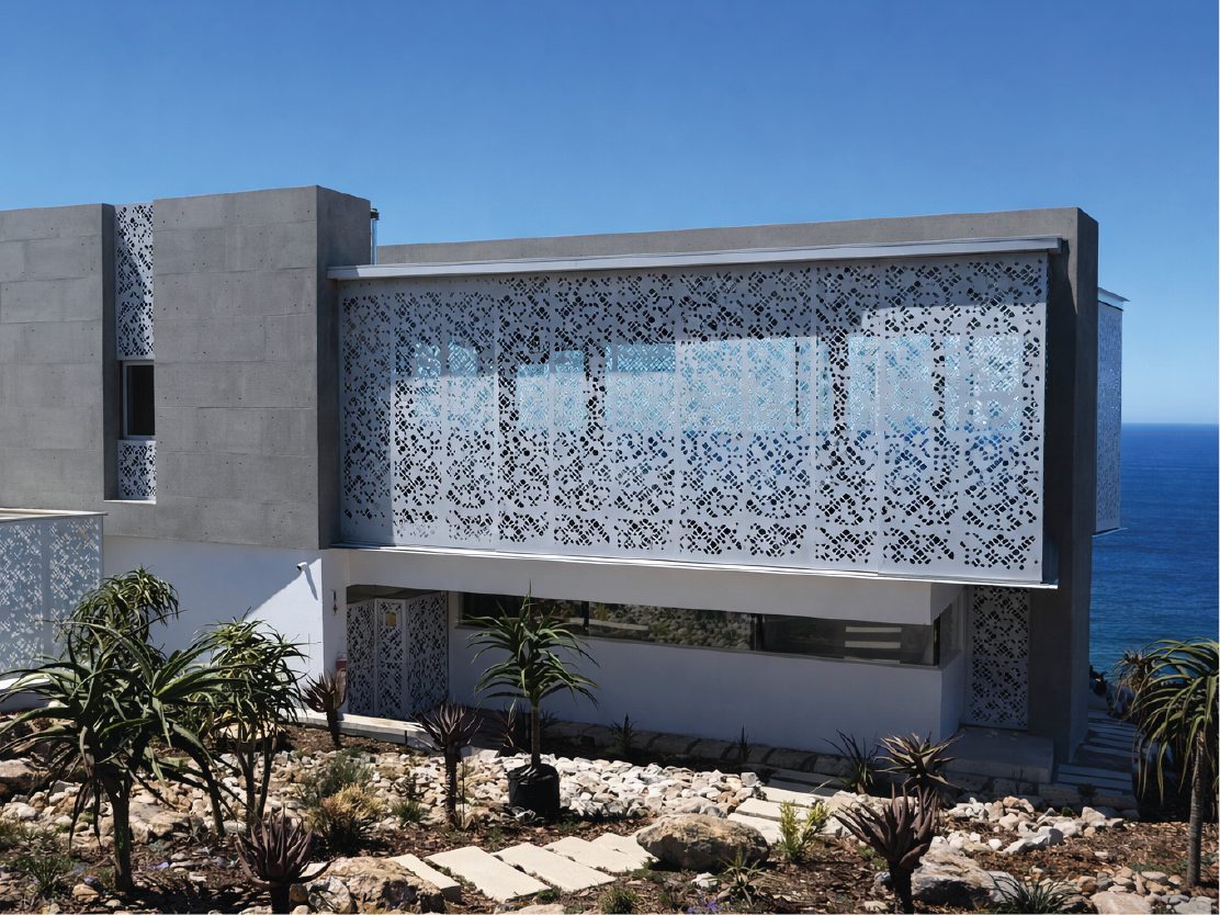 Pinnacle Point aluminium entrance gates