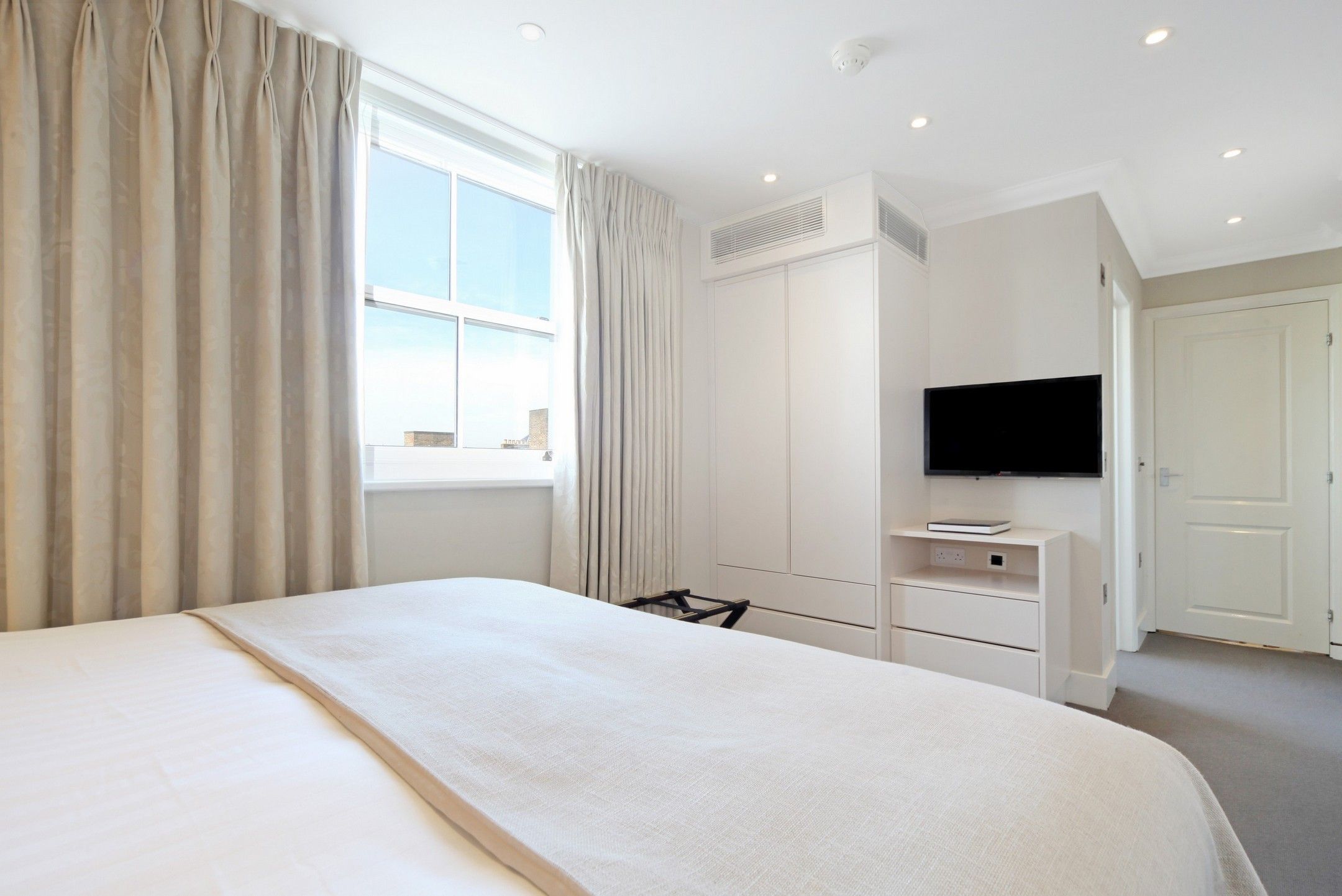 Principal bedroom in the Ashburn Court penthouse apartment