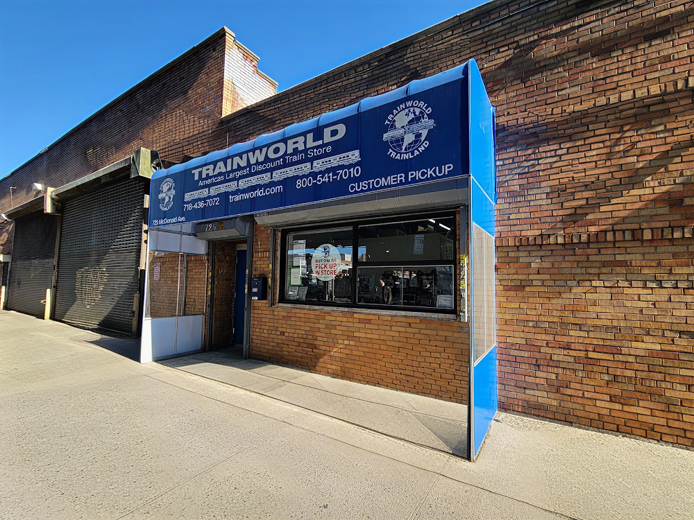 TrainWorld store