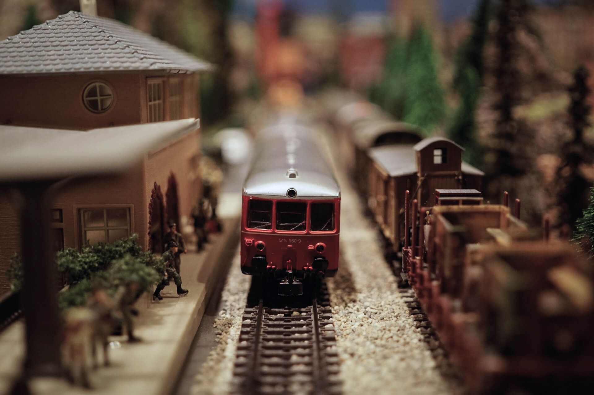 Toy train