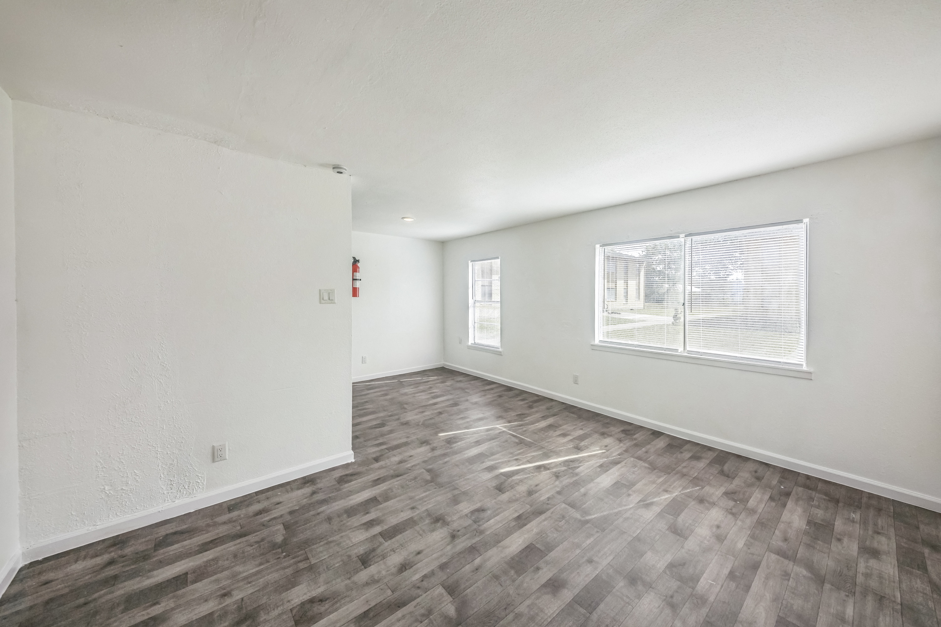 Empty room with windows