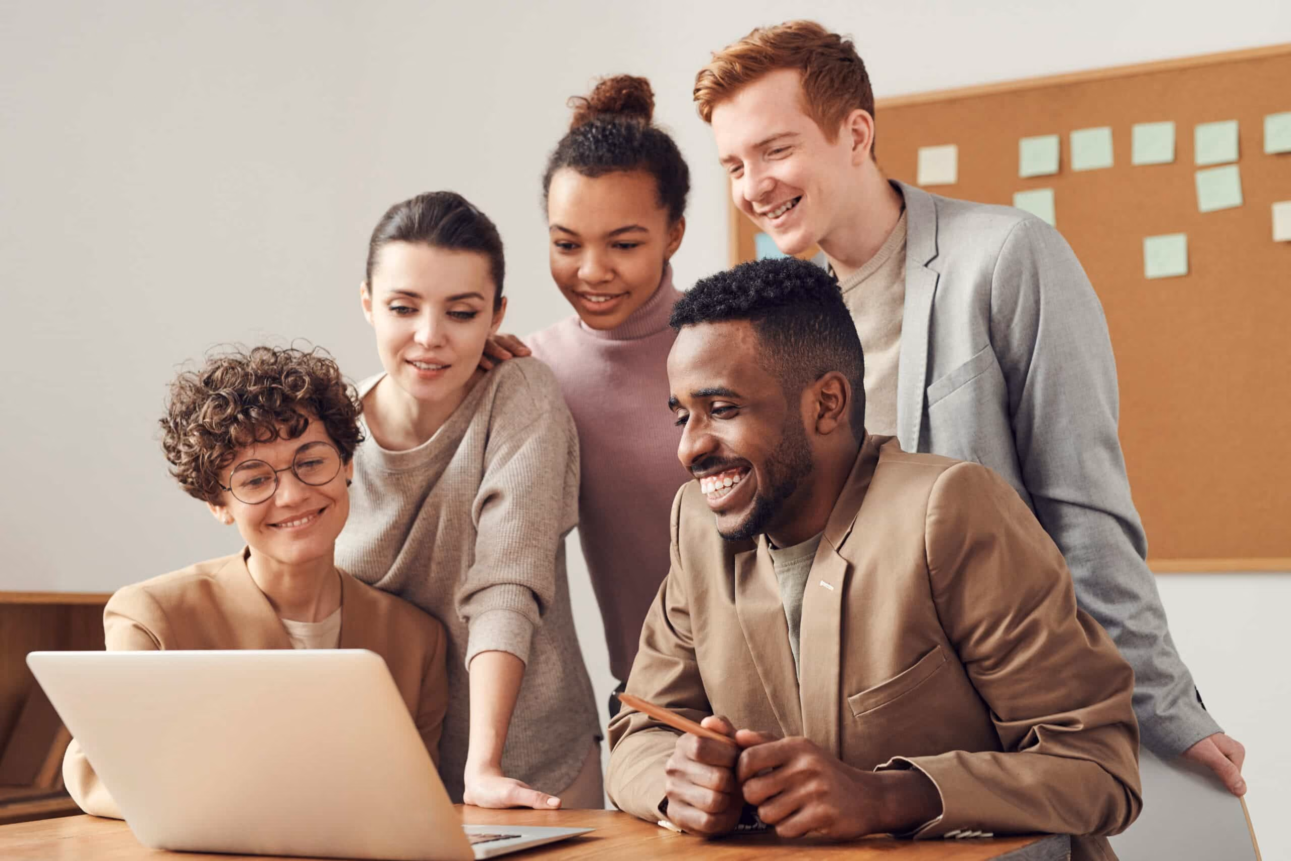 How to Check Out a Company’s Online Reputation: 6 Simple Methods