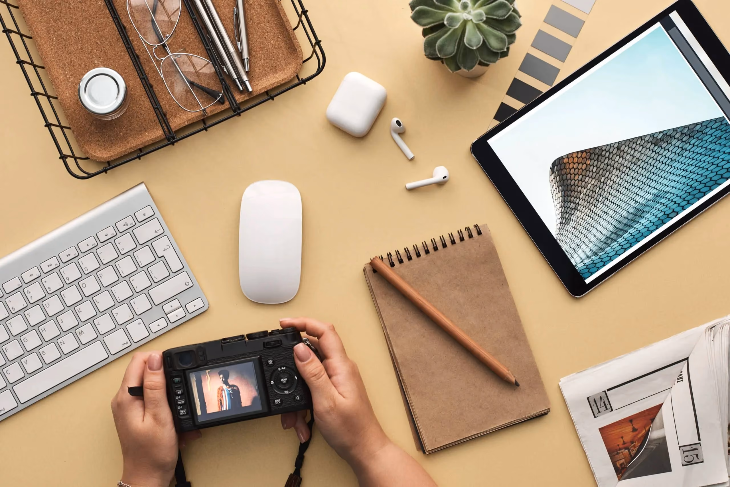 How to add photos to your Yelp Review on a desktop or mobile device