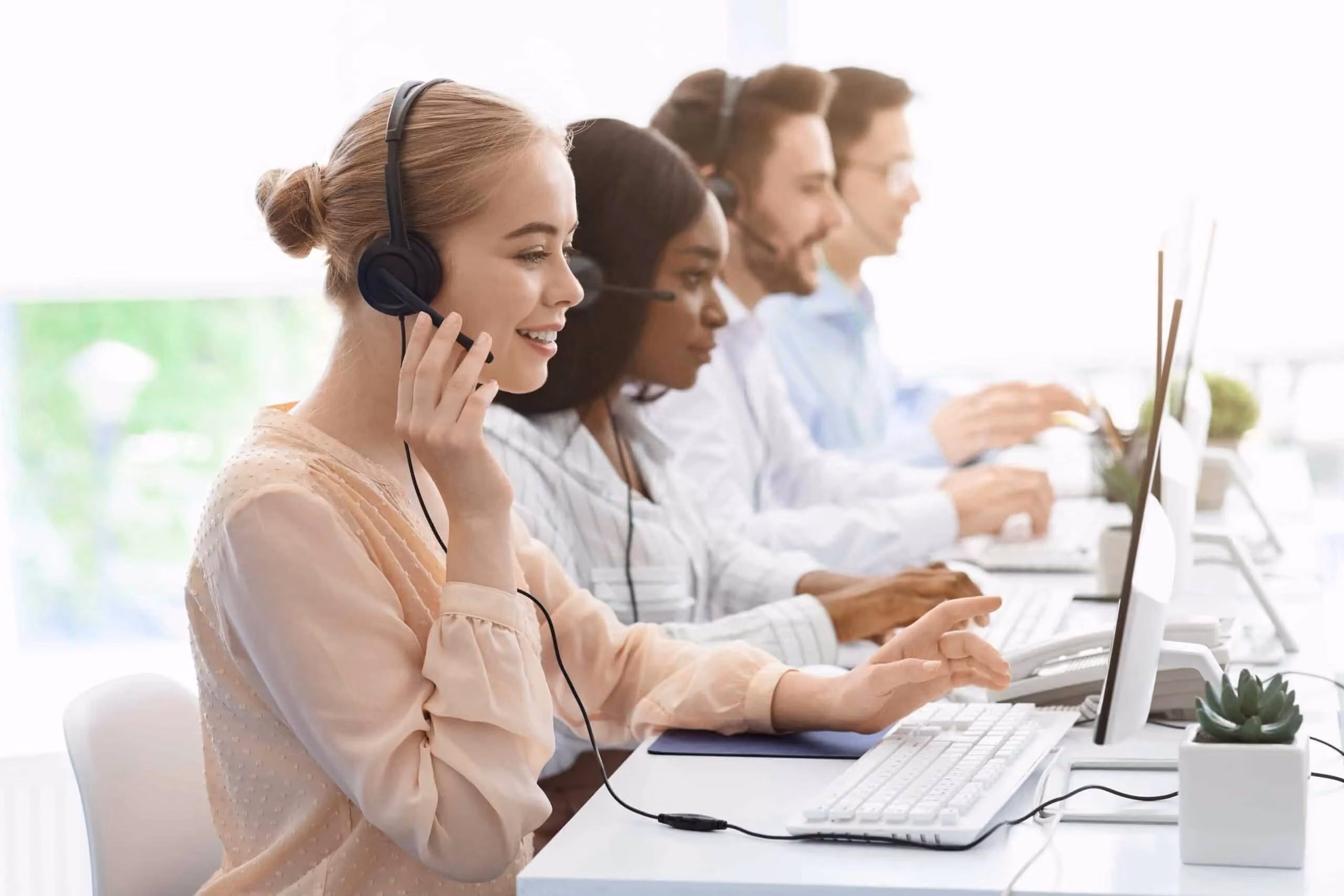 6 Tips To Improve Your Call Center Customer Service Training in 2022