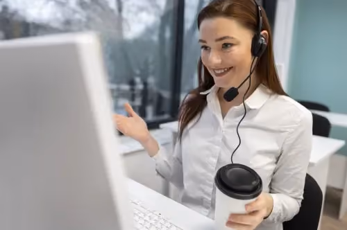 Live Call Answering Service: Key to Boosting Customer Satisfaction by 73%
