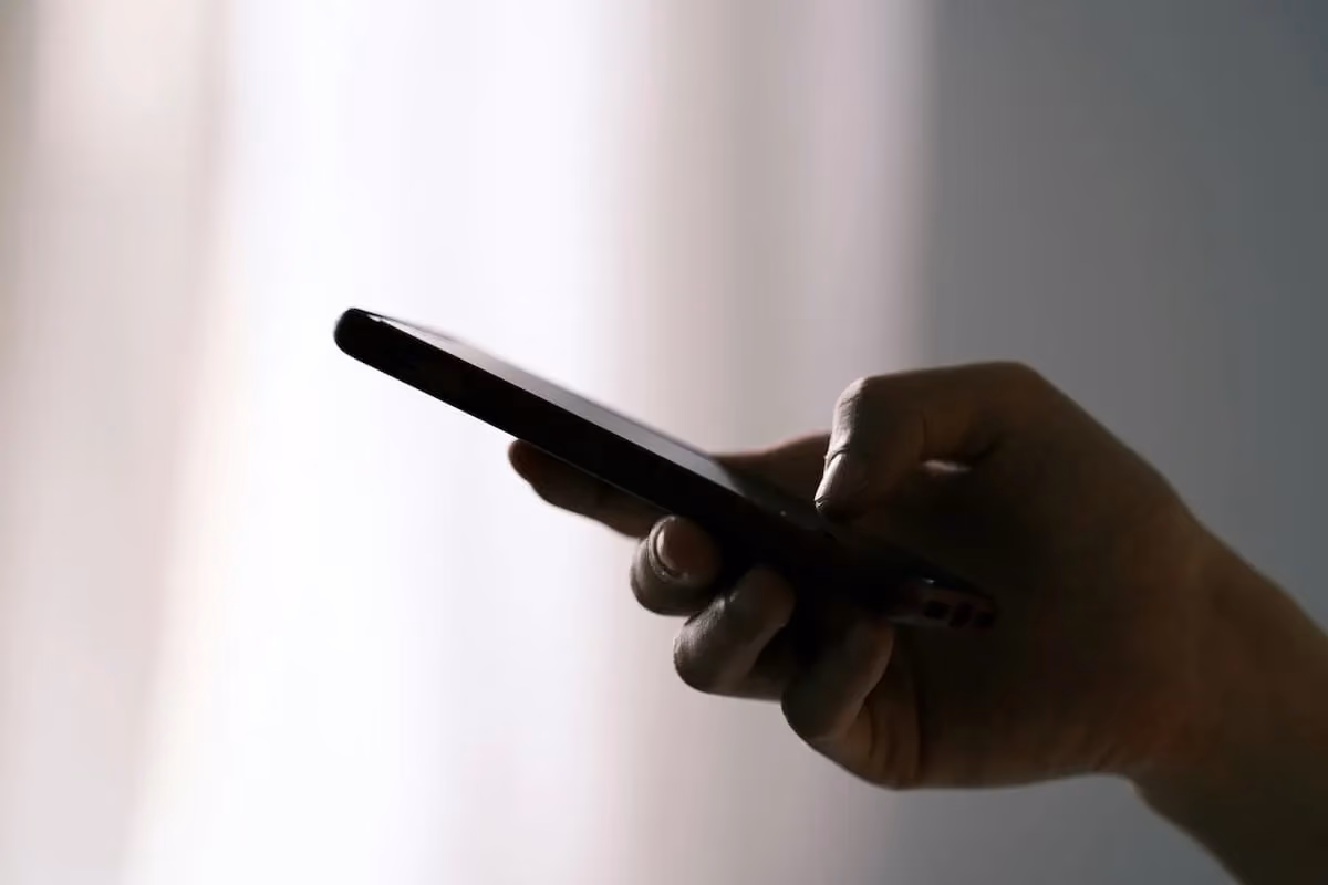 What Should You Actually Text Customers? A Guide for Home Service Businesses