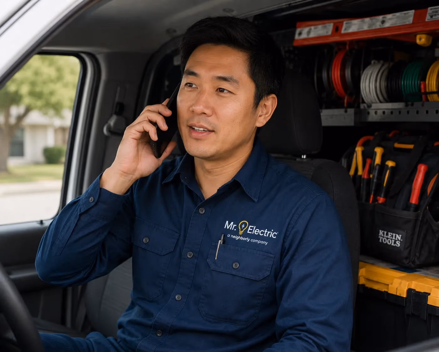 This is the Best Way for Electricians to Follow Up On Missed Calls (2026 Guide)