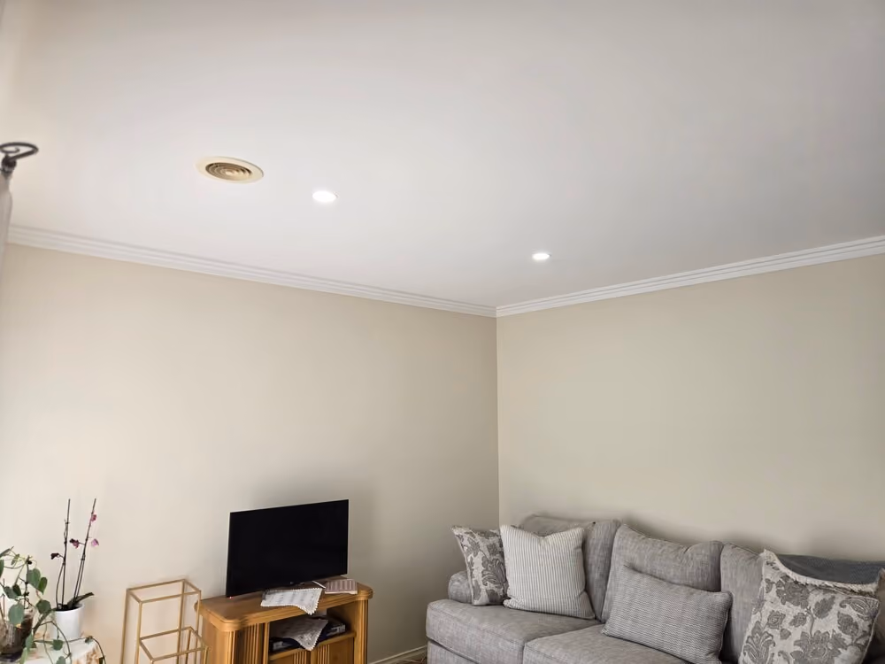 Kenny McCaskill from Ironox Electrical providing professional electrical services in Melbourne's Bayside and South Eastern suburbs.
