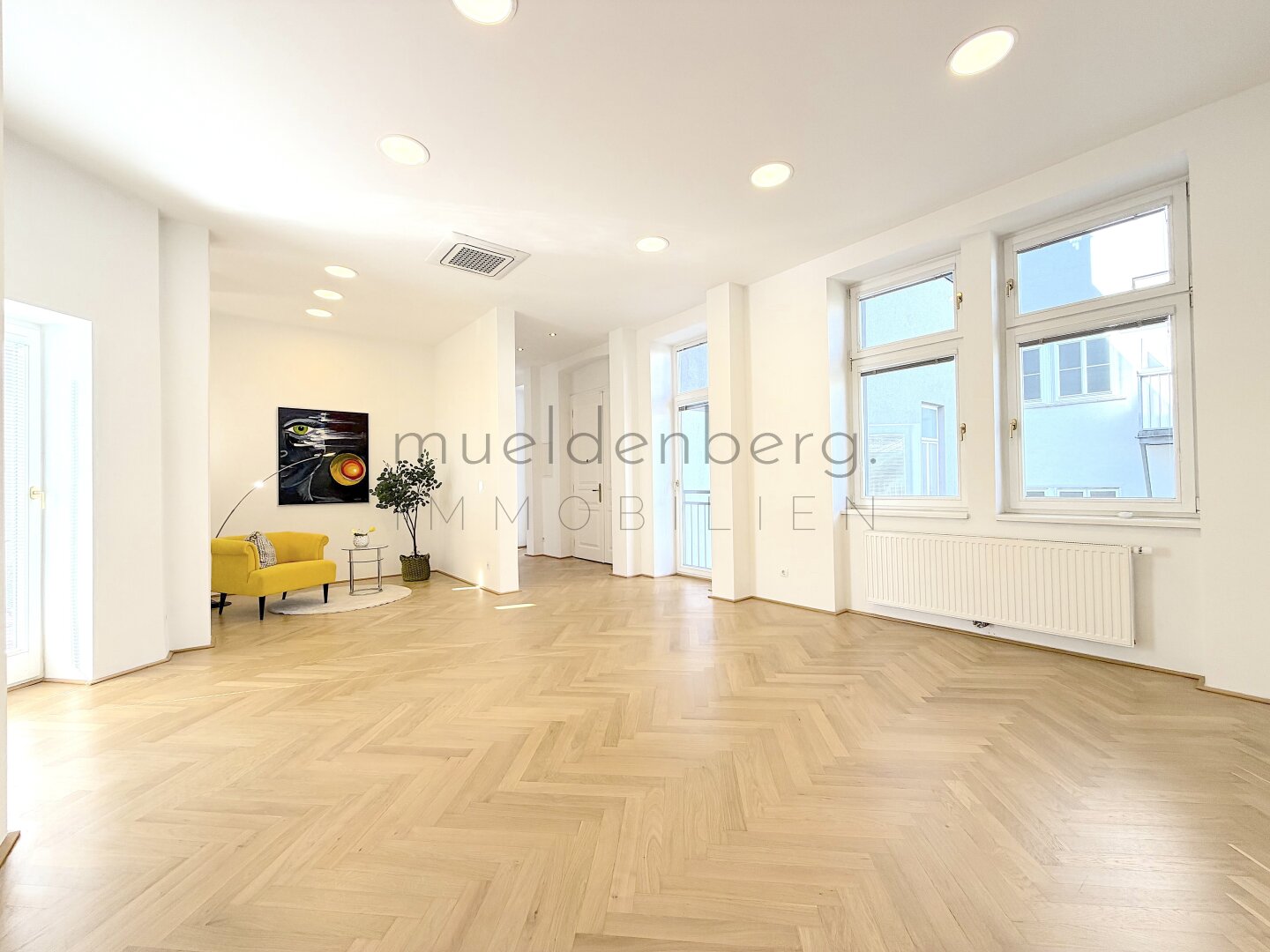 Elegante 5-Zimmer-Wohnung mit Loggia, Klima- und Alarmanlage!