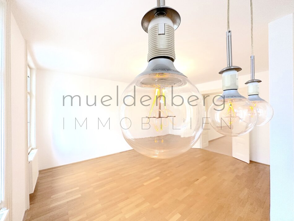 Unbefristete 3 Zimmer Altbauwohnung nahe U4