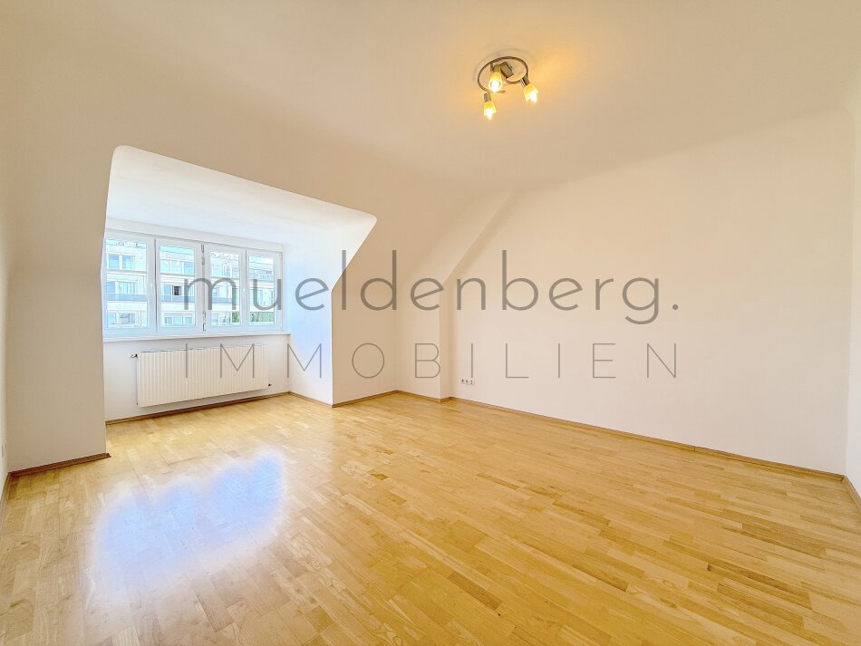 Helle 3-Zimmer-Wohnung im Zentrum von Schwechat