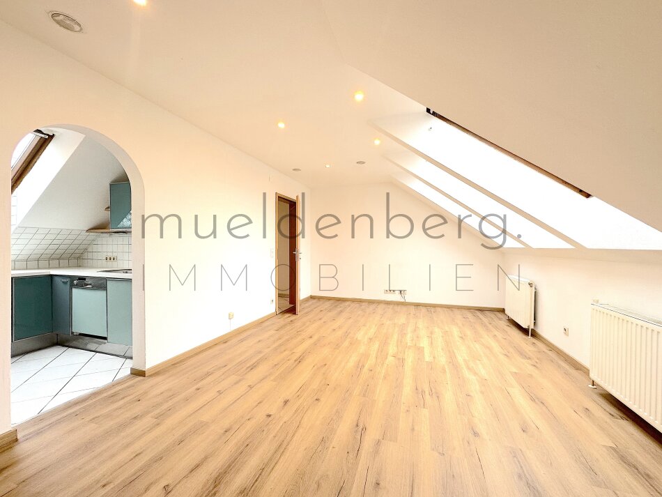Schöne 3 Zimmer Wohnung mit Gemeinschaftsgarten