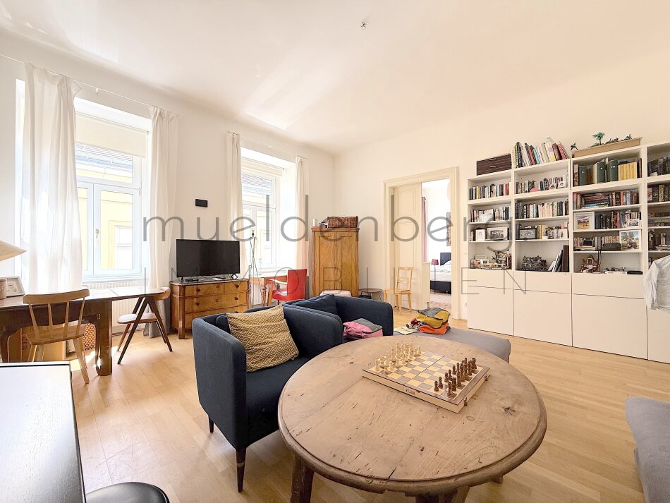 Stilvolle 6-Zimmer-Wohnung mit Balkon in bester Lage in 1040 Wien!