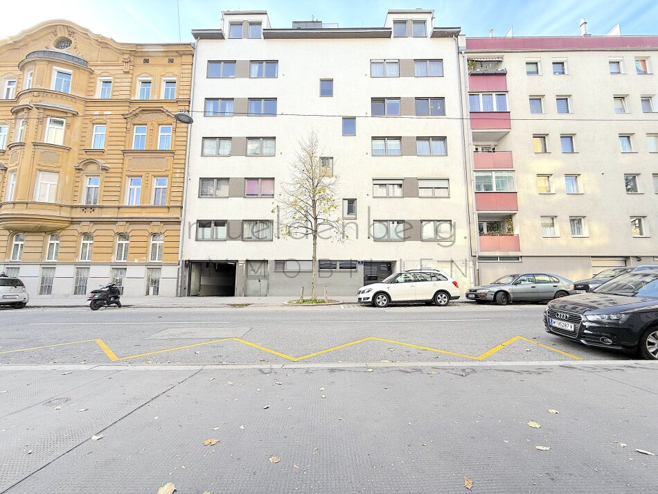 Provisionsfreier Garagenplatz nahe Hütteldorfer Straße (U3 Station)