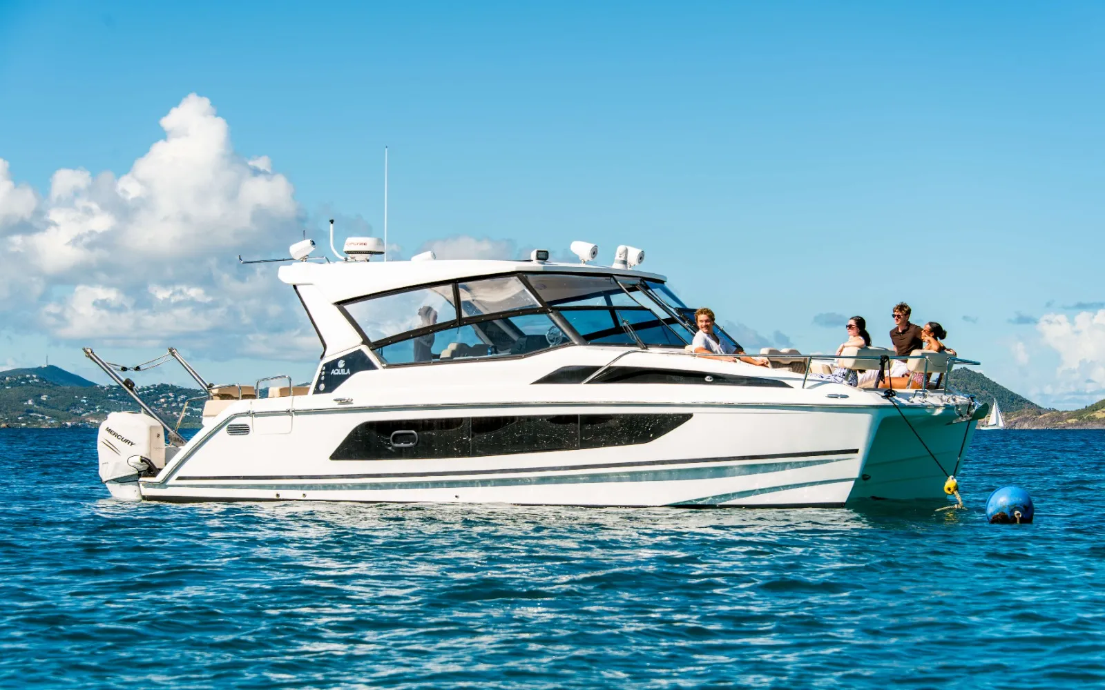 Tropic Pearl 36' Aquilla