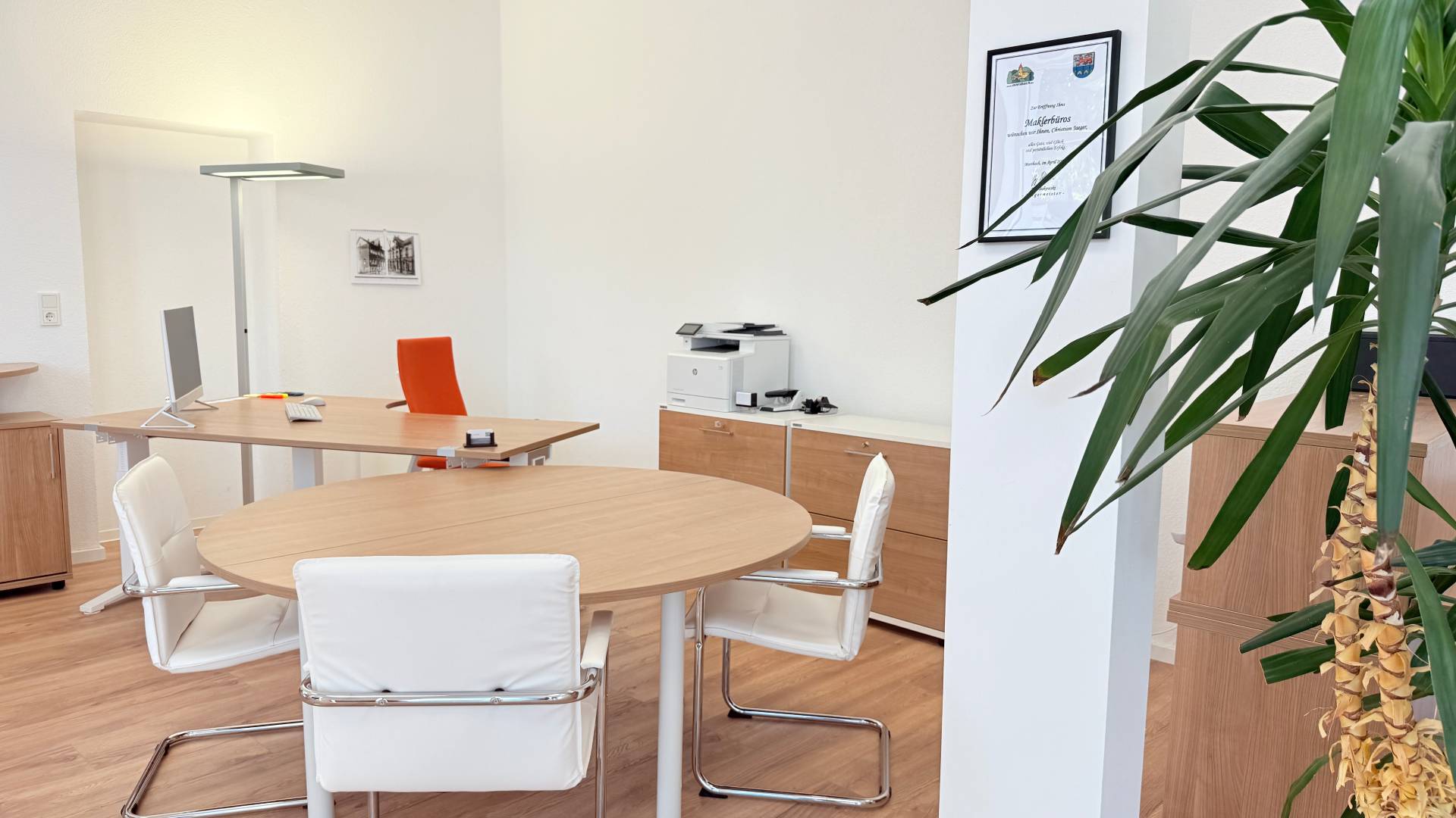 Modernes energieeffizientes Wohnhaus