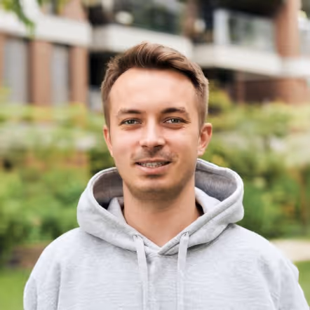 Lukasz, Founder of Cardino