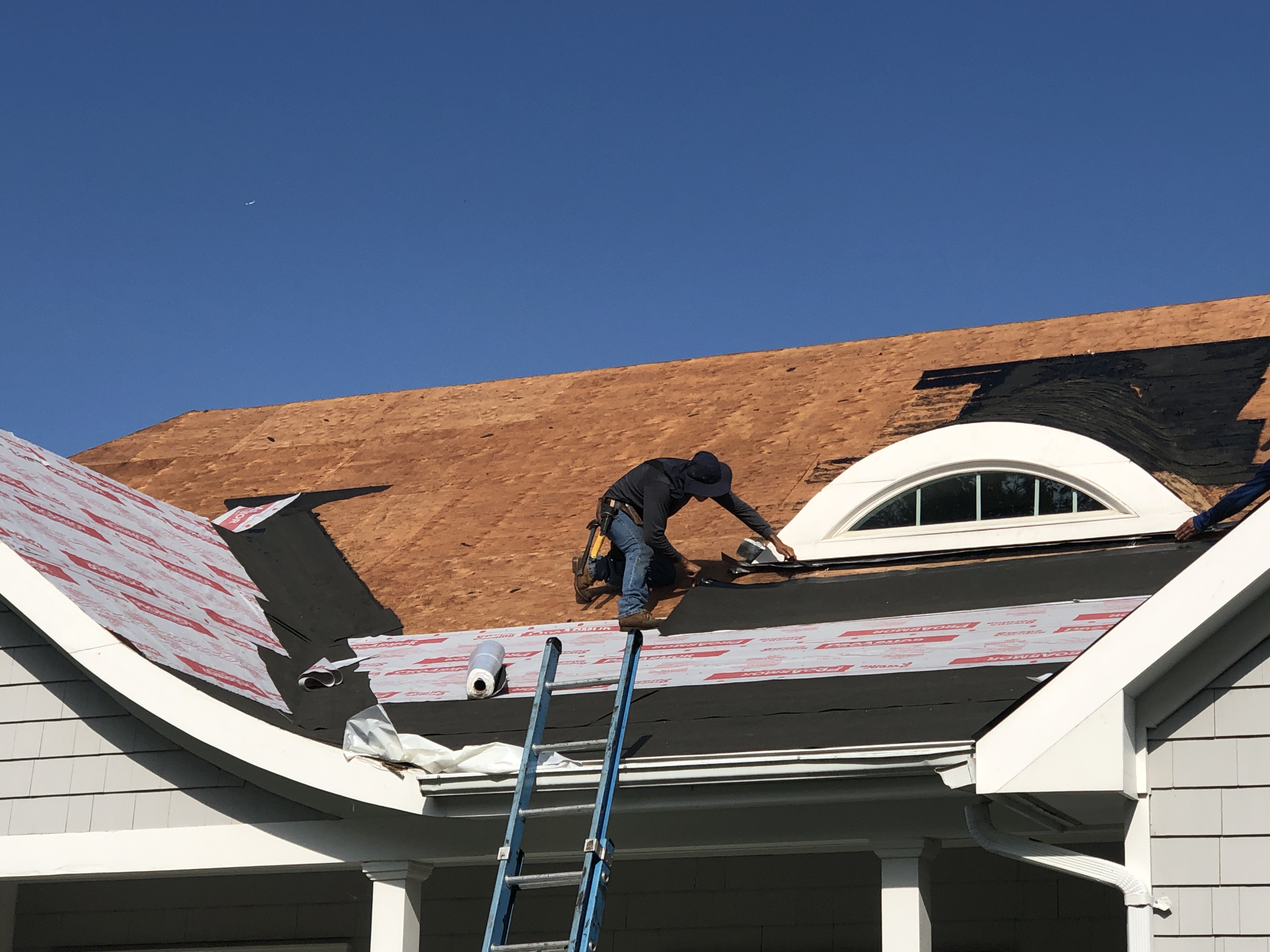 Residential roofing service by Smart Choice Contracting, Nassau and Suffolk County NY