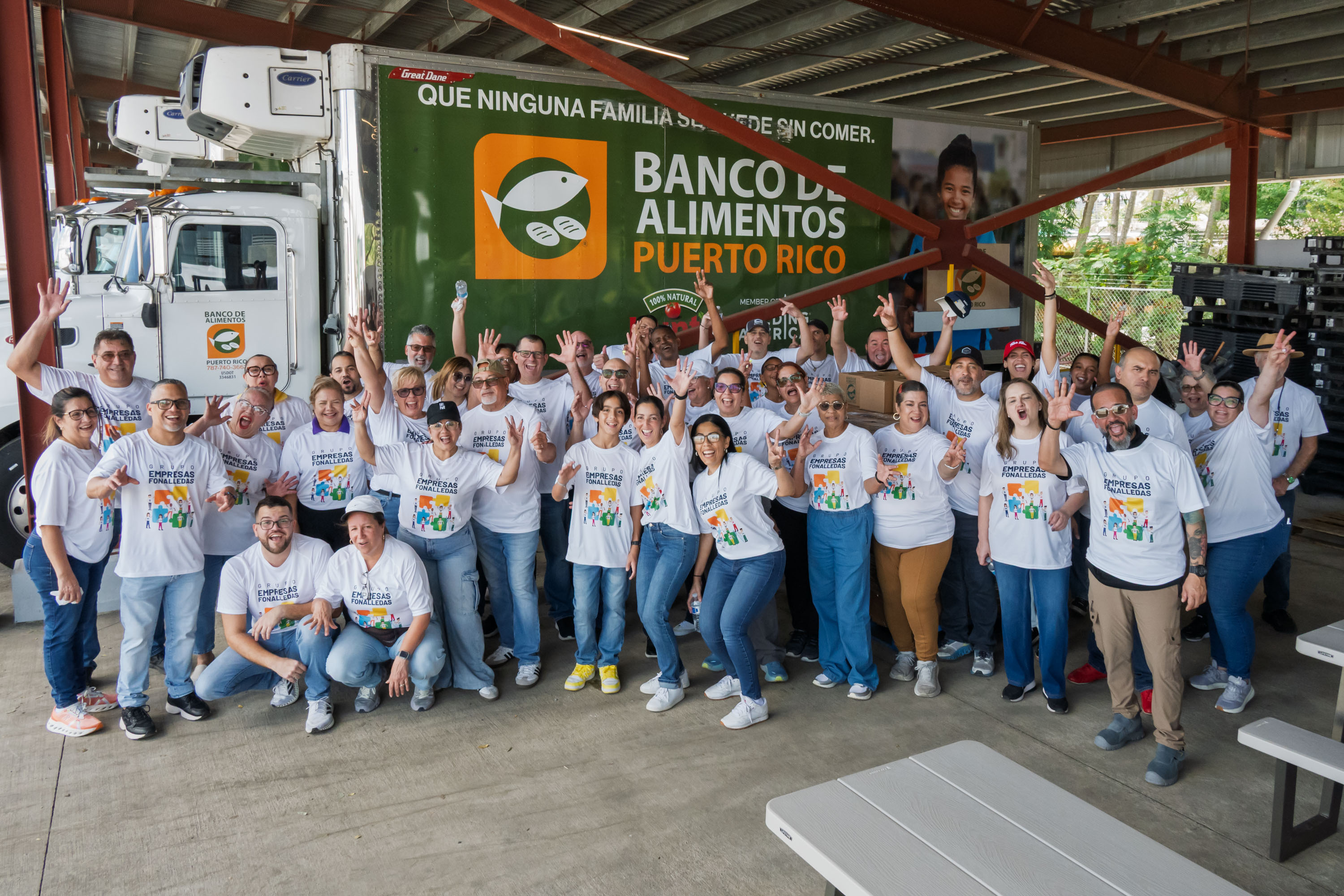 Voluntarios en Banco de Alimentos