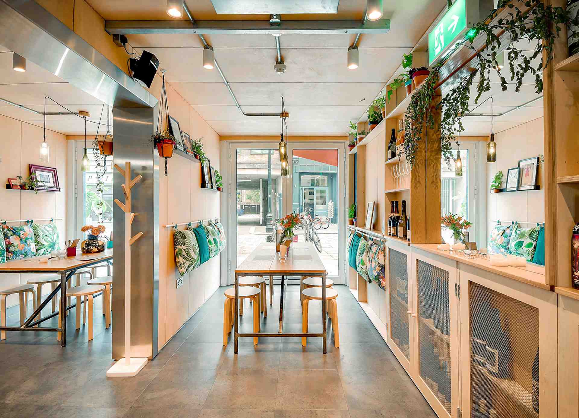 UnWined wine bar and kitchen at Stow Away Waterloo