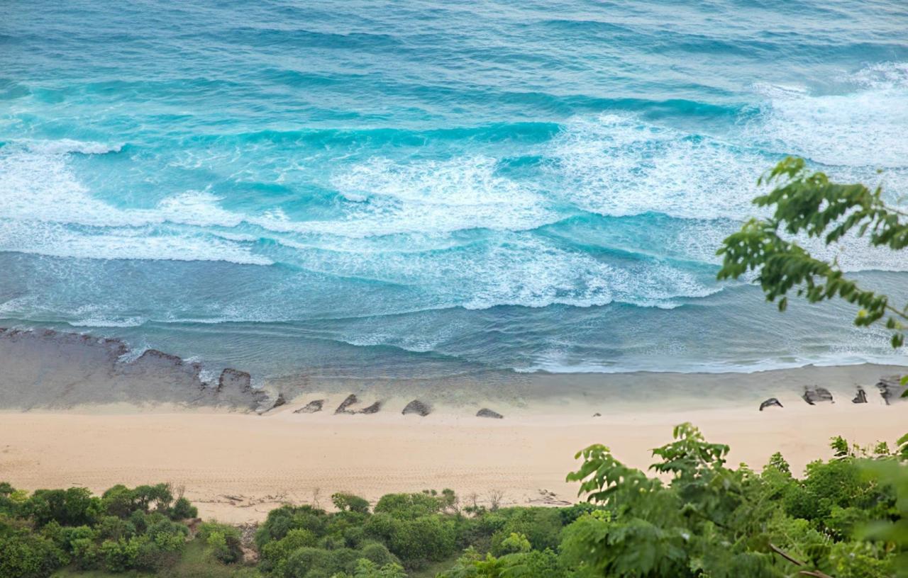 Nyang Nyang white sands beach on Bali Indonasia