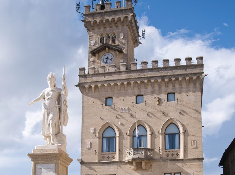 Palazzo Pubblico and Statue of Liberty in San Marino.