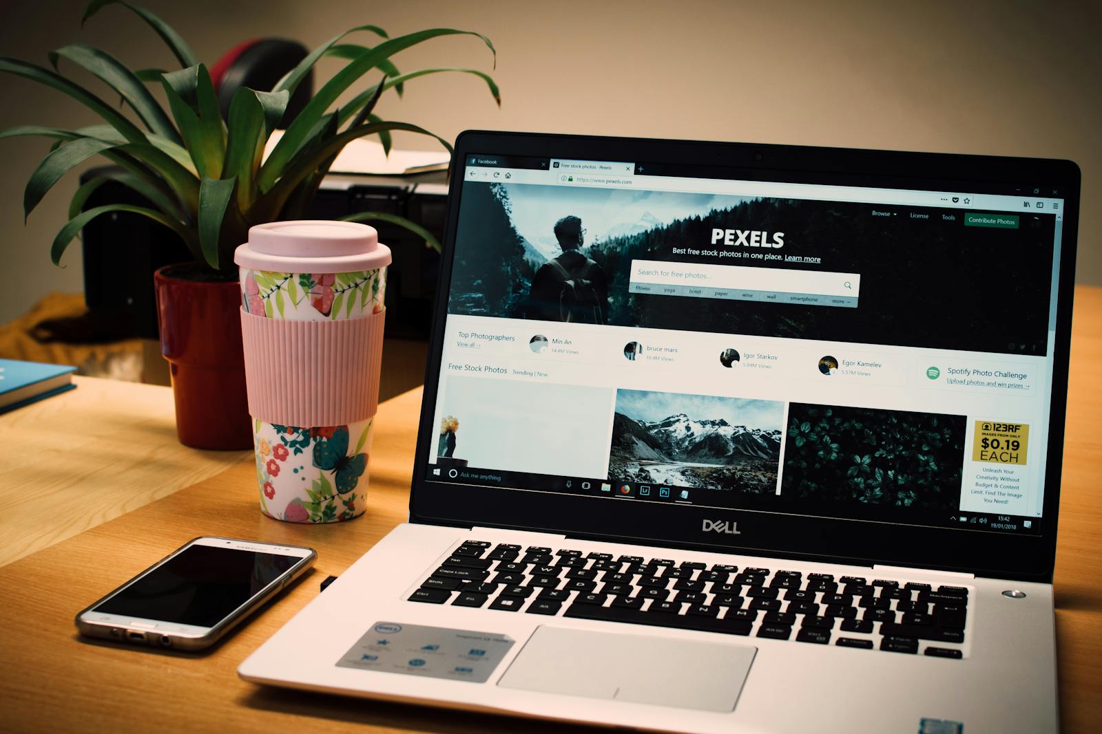 Website Color Psychology for E-commerce: Unlocking Buying Behavior