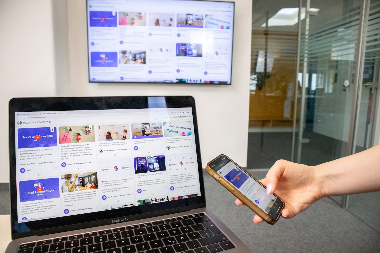 Responsive Design for Modern Websites: A Mobile-First Strategy
