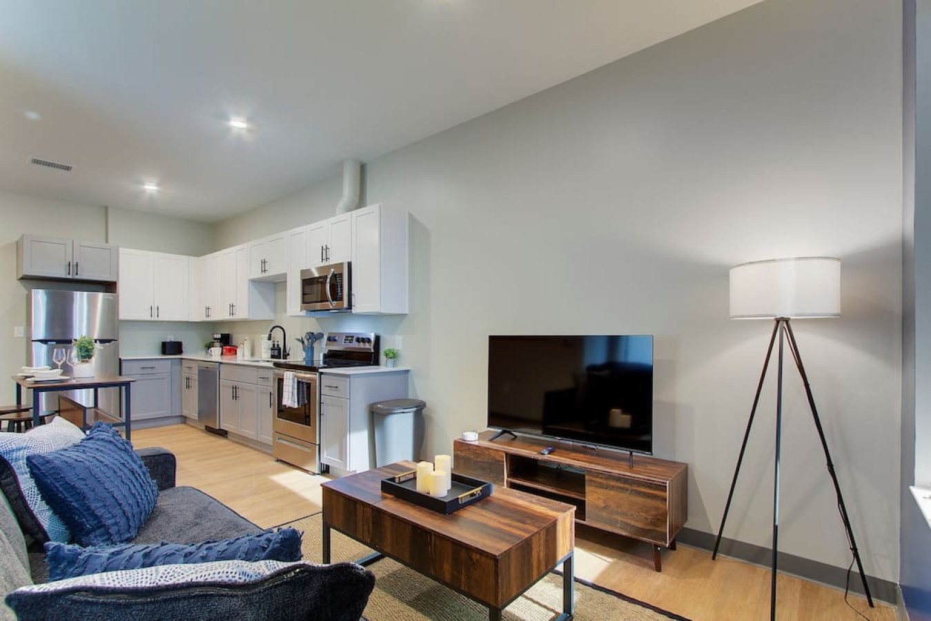 1BR with Work Desk | Cleveland Clinic Main Campus, Cleveland