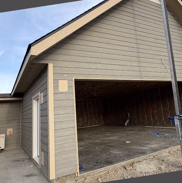 AZ Builders LLC specialized on all kind of Siding, LP Smart, Fiber Cement, Wood, Metal, Vinyl, Cedar, Pine, & more.