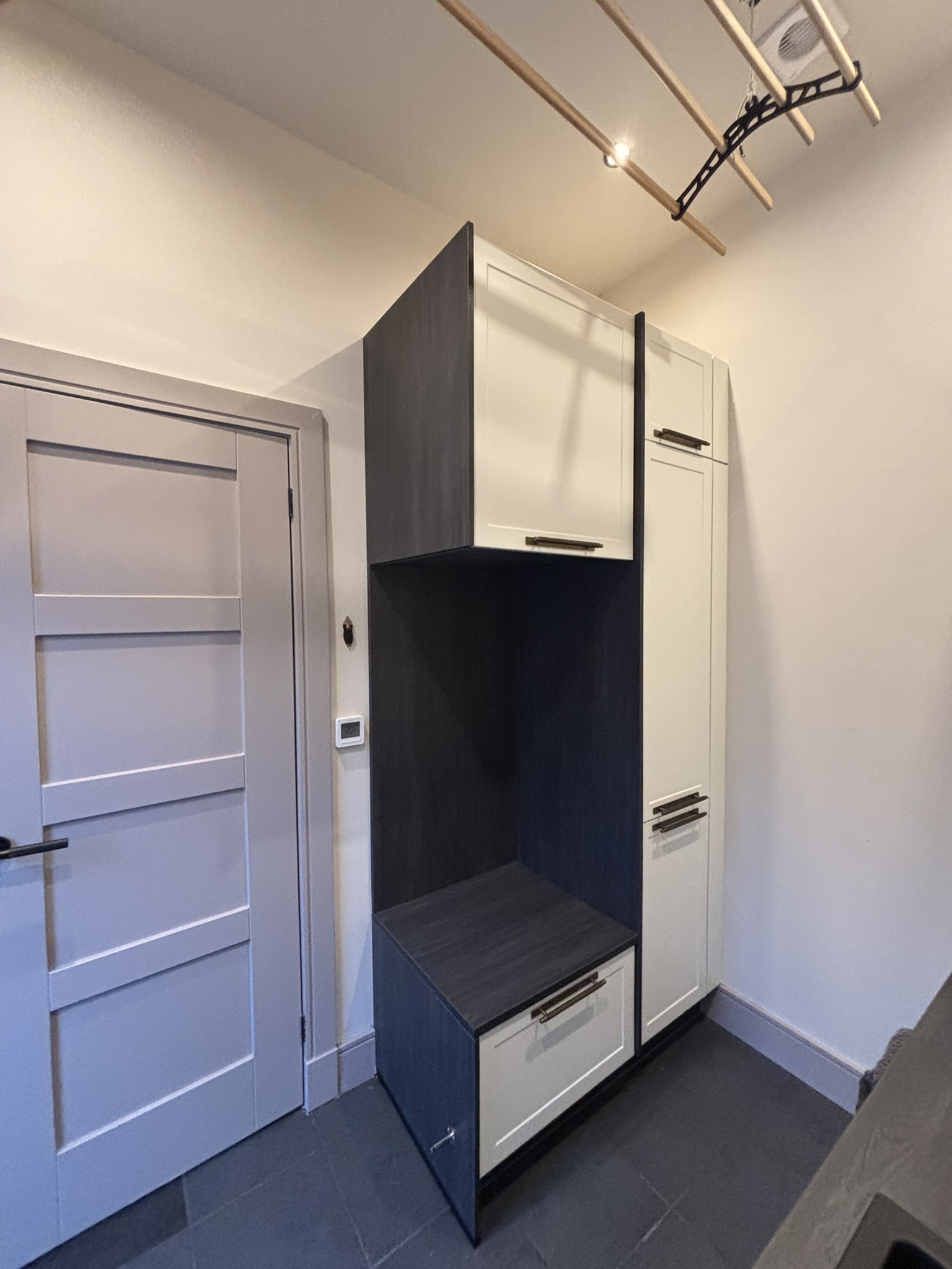 utility boot room pully dryer